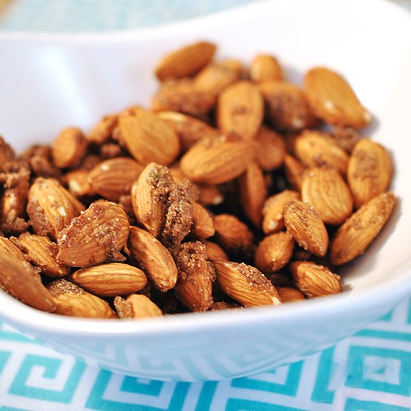 cinnamon sugar and thyme almonds (1)square
