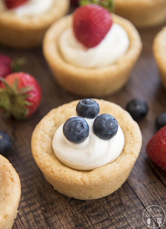 cheesecake-sugar-cookie-cups-like-mother-like-daughter