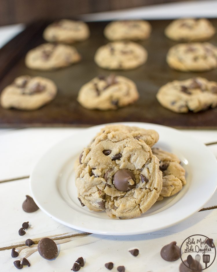 peanut butter chocolate chip cookies 2