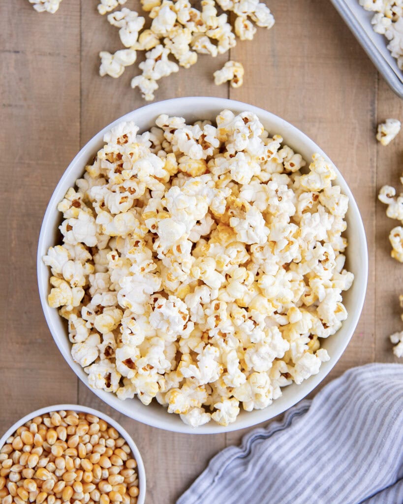 An above view of a bowl of sweet and salty popcorn.