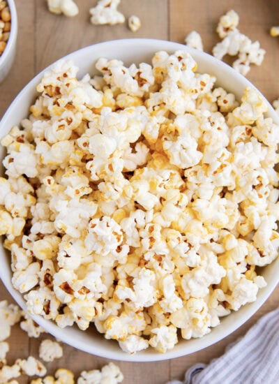 An above view of a bowl of sweet and salty kettle popcorn.