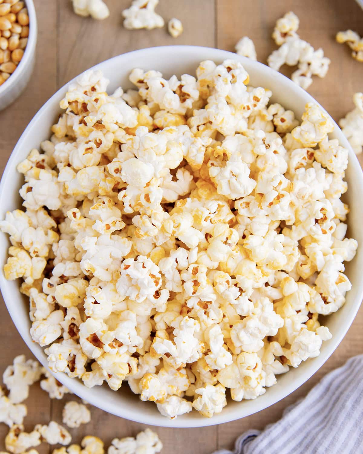An above view of a bowl of sweet and salty kettle popcorn.