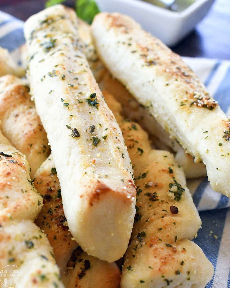 Super EastGarlic Bread Sticks