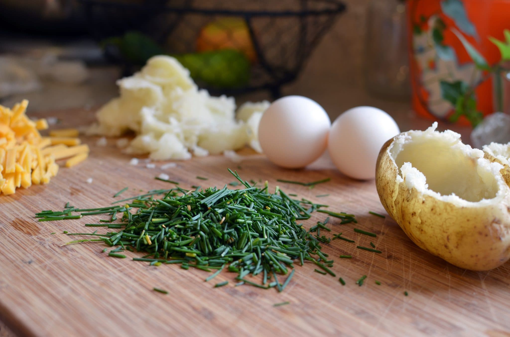 011 Front view of chives on wood board.