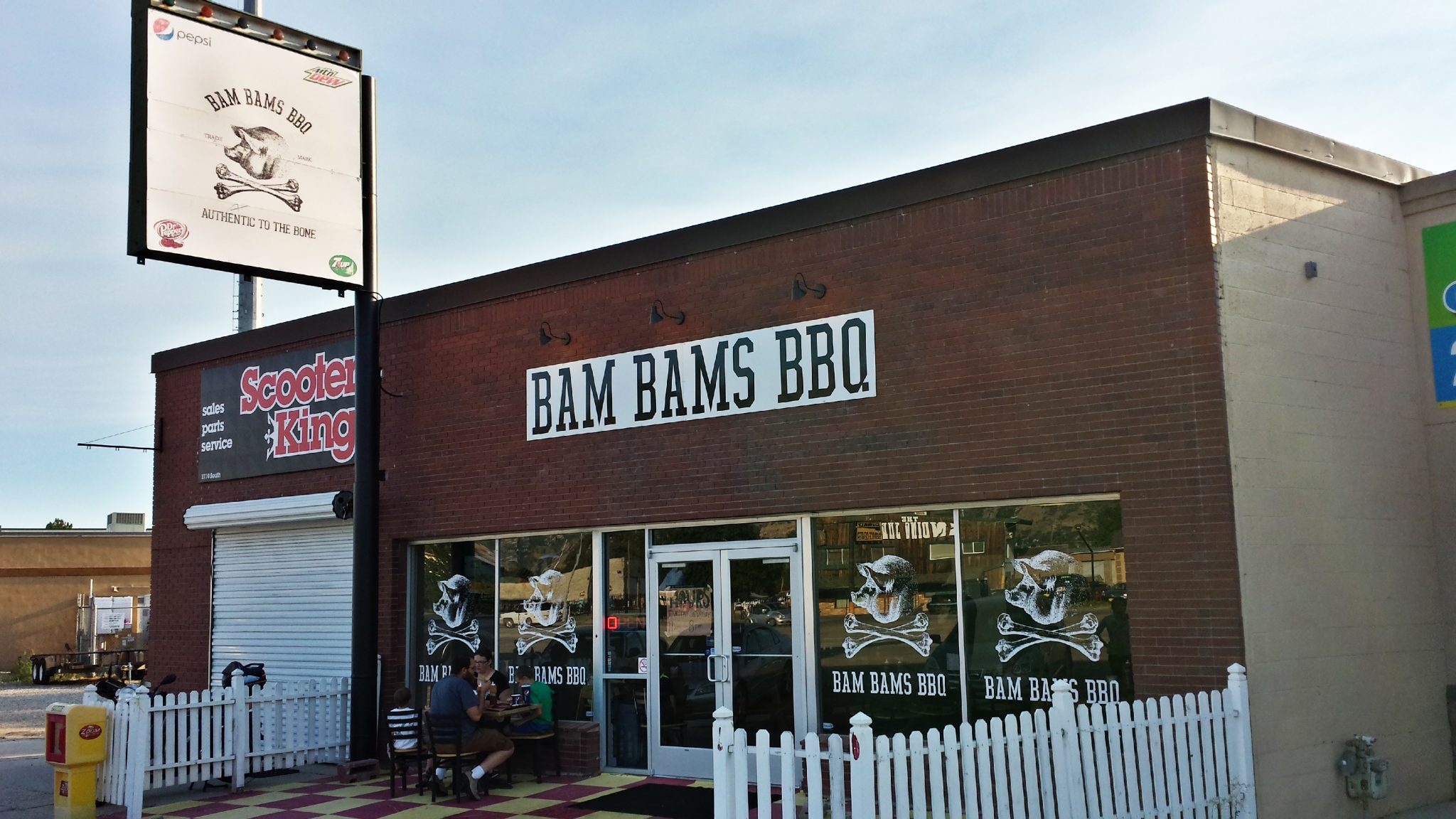 Bam Bam's BBQ – Like Mother, Like Daughter