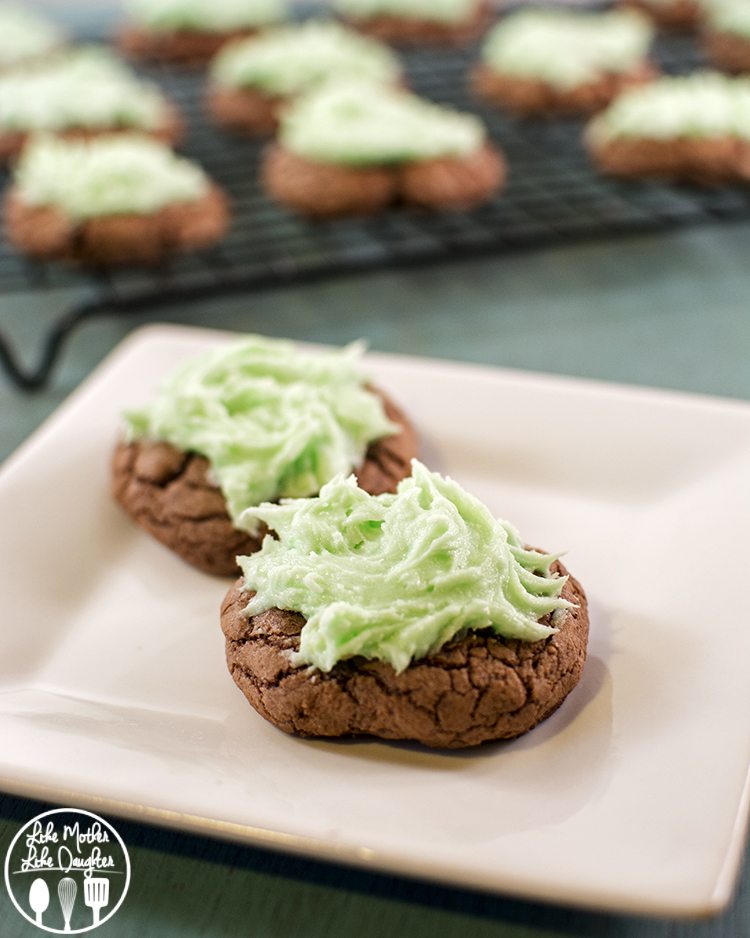 mint brownie cookies2