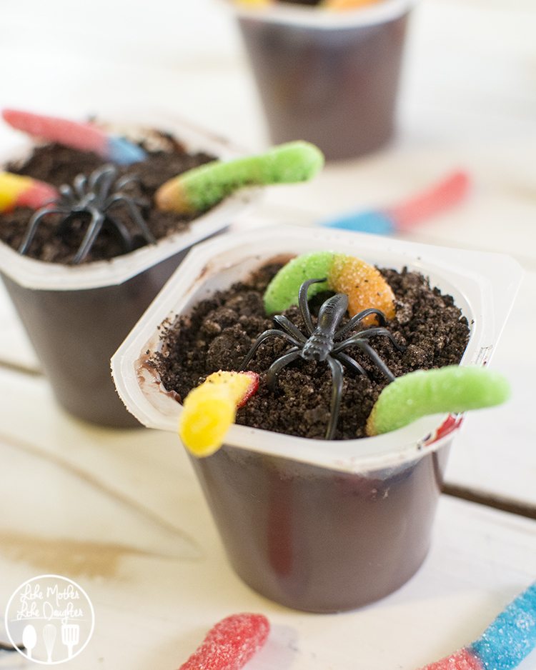 creepy crawly pudding