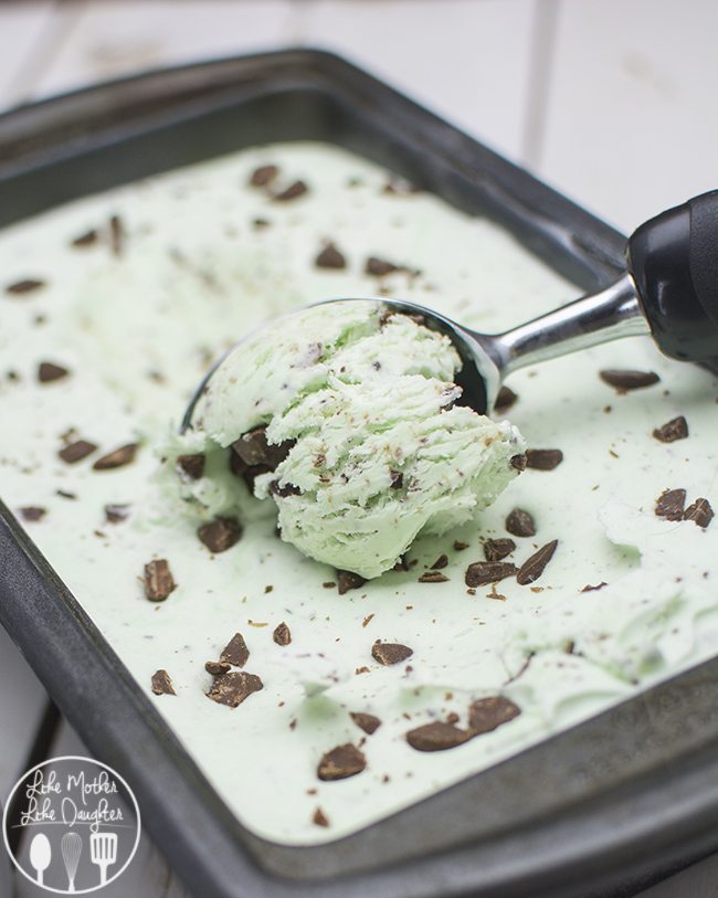 no churn mint chocolate chip ice cream