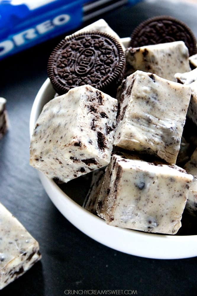 Cookies and cream fudge pieces in a bowl.
