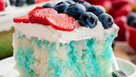 Elegant Blue and White Pearl Cake - Dough and Cream