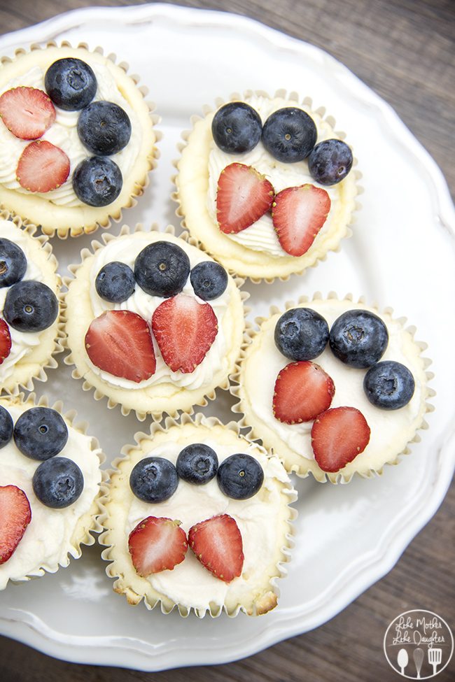 red white and blue mini cheesecakes 4