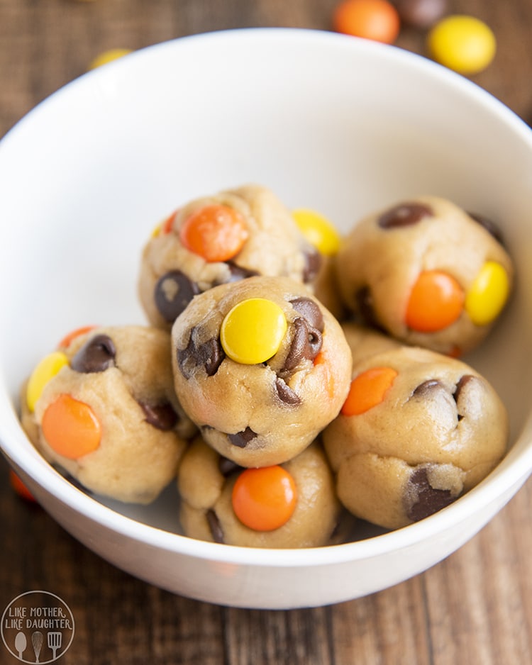 Eggless Peanut Butter Cookie Dough for One in a bowl