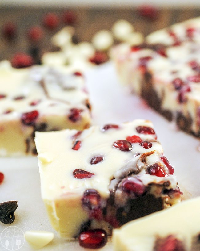 Swirled Pomegranate Fudge - A white chocolate and milk chocolate swirled pomegranate fudge that is so richly delicious with crunchy pomegranate arils that only takes 3 minutes in the microwave.