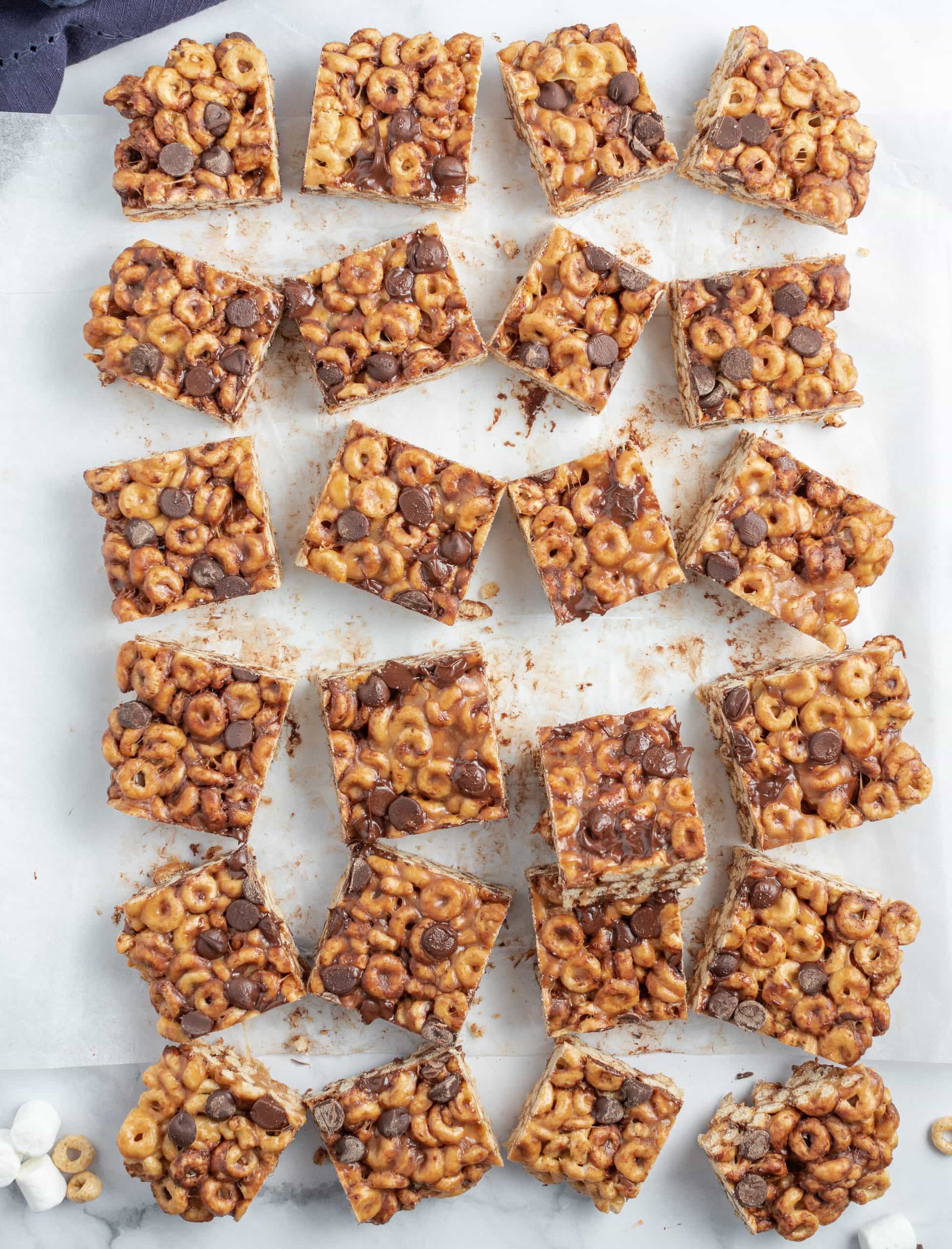 Fluffernutter Cheerio Bars