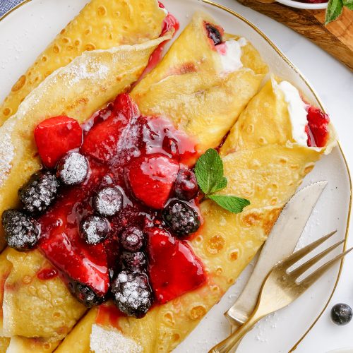 https://lmld.org/wp-content/uploads/2016/01/Berries-and-Cream-Crepes-1-1-500x500.jpg