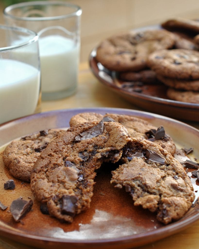 Nutella dark chocolate chip cookies have the deep dark robust flavors of dark chocolate with creamy Nutella all baked into one delicious cookie.