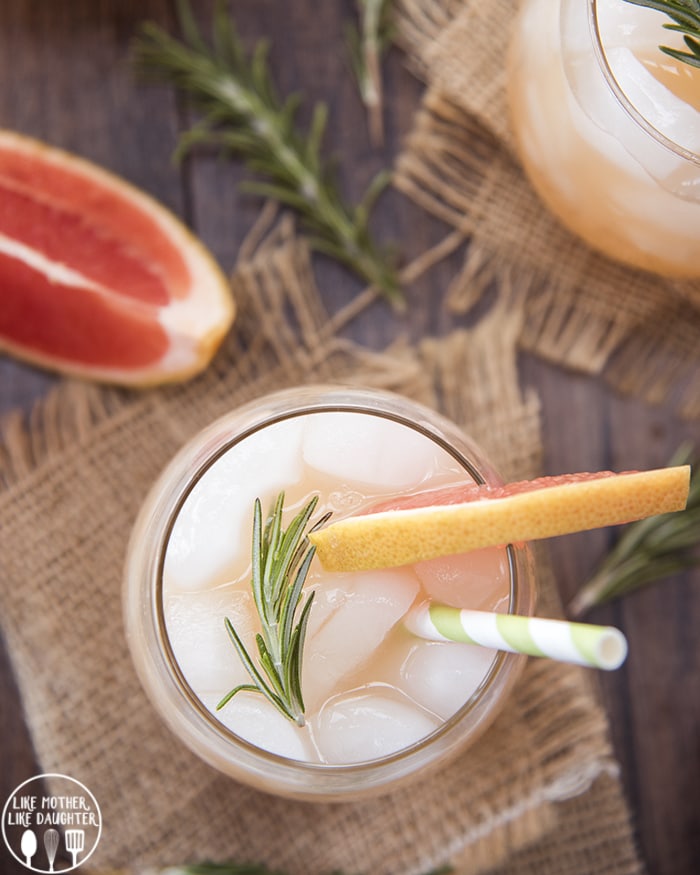 An overhead photo of a glass of a grapefruit mocktail.