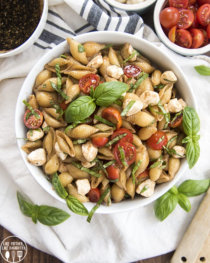 Basil, Tomato, Mozzarella pasta salad