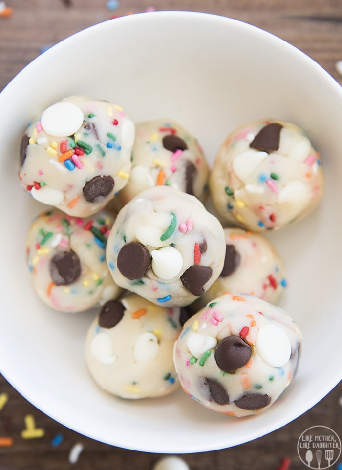 Edible Sugar Cookie Dough for One – Like Mother, Like Daughter