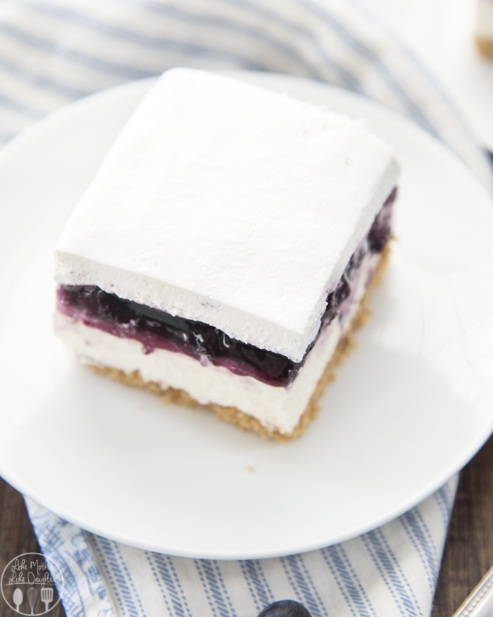 No bake blueberry cheesecake is ready in only 4 hours and is so much easier than regular cheesecake