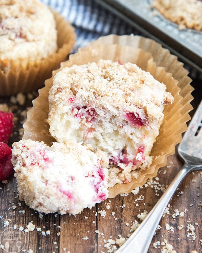 Raspberry Muffins with Streusel Topping