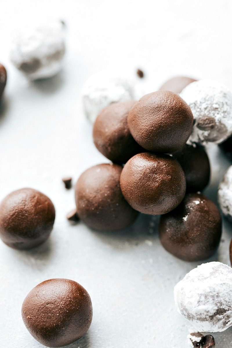 Brownie bite balls in a random pile.
