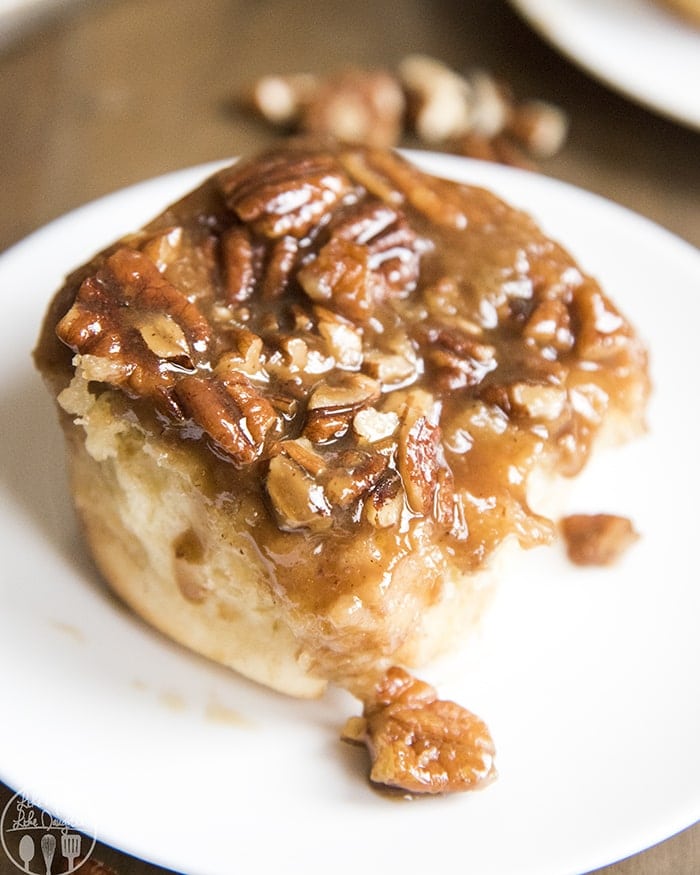 Pecan Sticky Buns – Like Mother, Like Daughter
