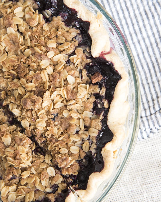 Blueberry Pie with Streussel Topping