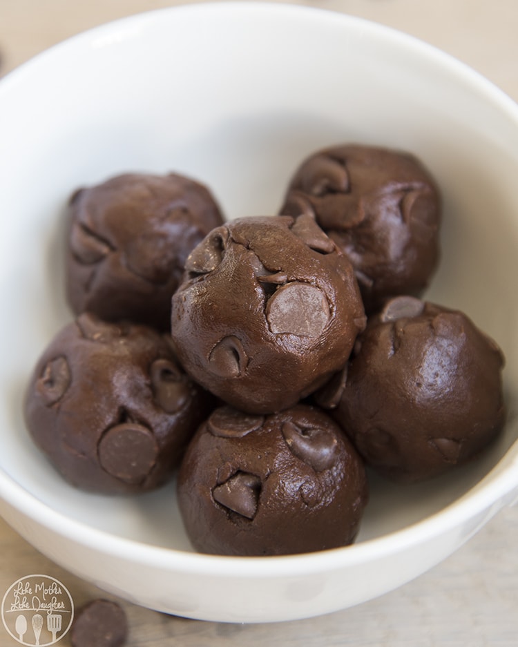 Chocolate cookie dough recipe for one, that is safe to eat!