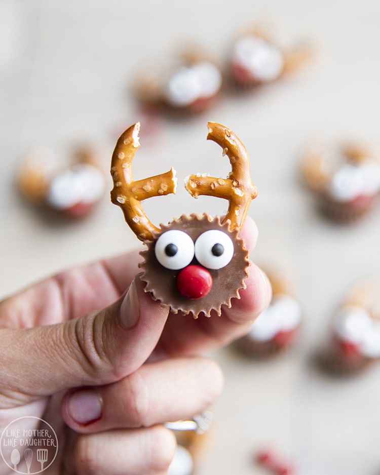 Reindeer Reeses Cups are the cutest Christmas treats