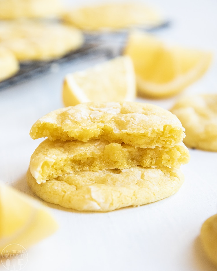 A chewy soft lemon cookie