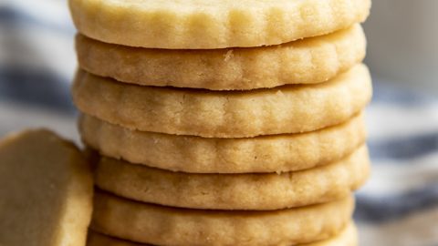 https://lmld.org/wp-content/uploads/2021/03/Shortbread-Cookies-8-480x270.jpg