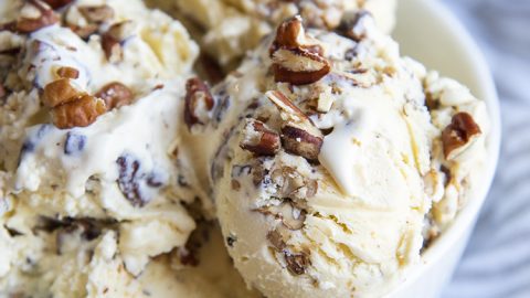 Butter pecan ice cream recipe with ice best sale cream maker