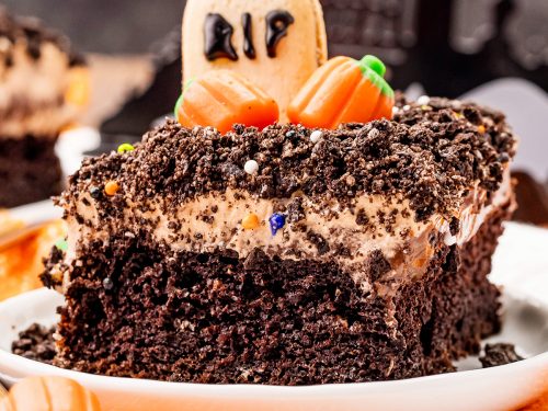 Halloween Dirt Cake - Sugar and Soul