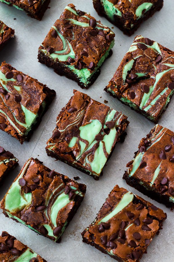 Rows of mint chocolate chip cheesecake brownies.